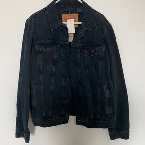 NWT Size S Levi’s Black Denim Jean Jacket